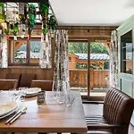 Appartement Elegant Pres Des Pistes, Parking Inclus, Ideal Pour Familles - Courchevel Le Praz - Fr-1-568-5
